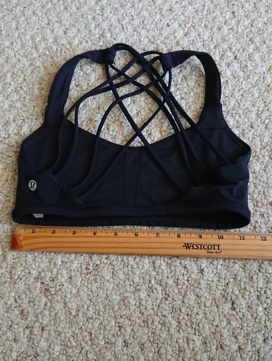 Lululemon Free To Be Wild stretch-knit sports bra size 2 - Picture 9 of 10